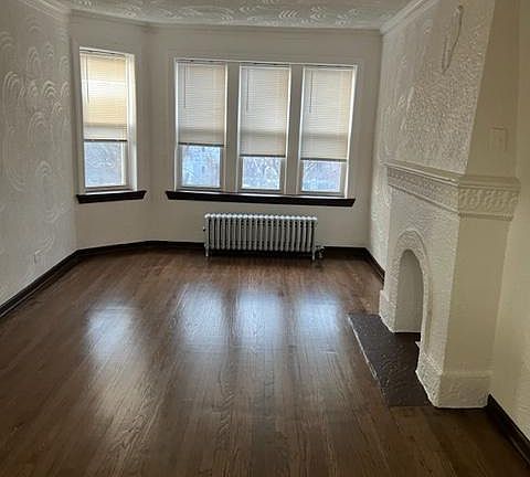 3rd image of 46 N Parkside Ave #3W