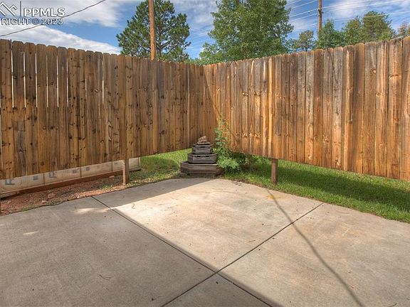 4th image of 1200 Sundance St