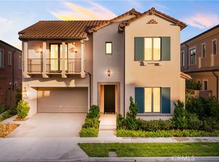 110 Lustro, Irvine, CA 92602