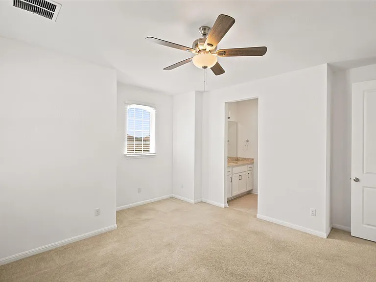 1108 Trevi Fontana Dr — Photo 31