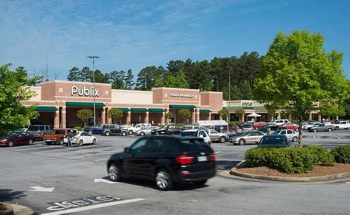 Publix and Walmart are within minutes of house.