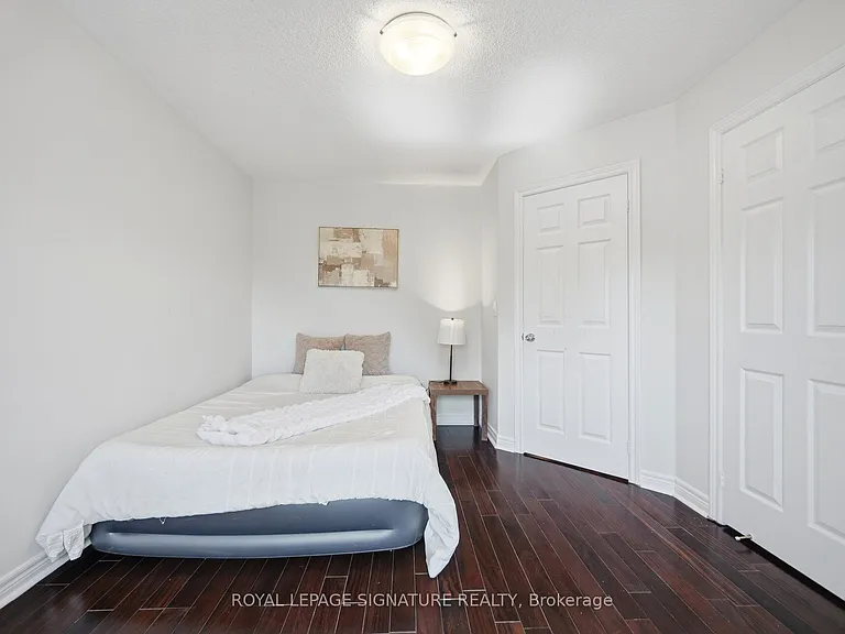 901 Knotty Pine Grv — Photo 30
