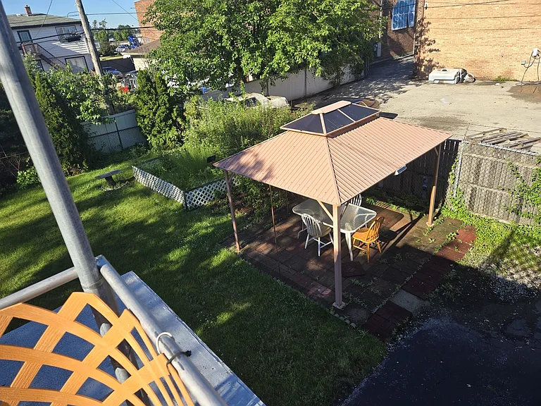 7139 W 74th Pl — Photo 24