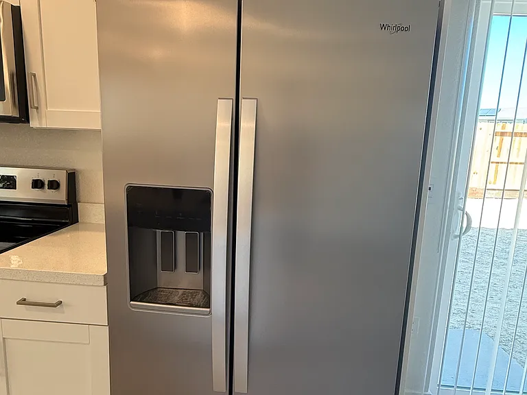 2041 Blue Star Dr — Photo 10