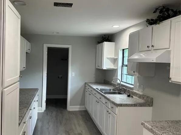 507 Stone St, Wildwood, FL 34785