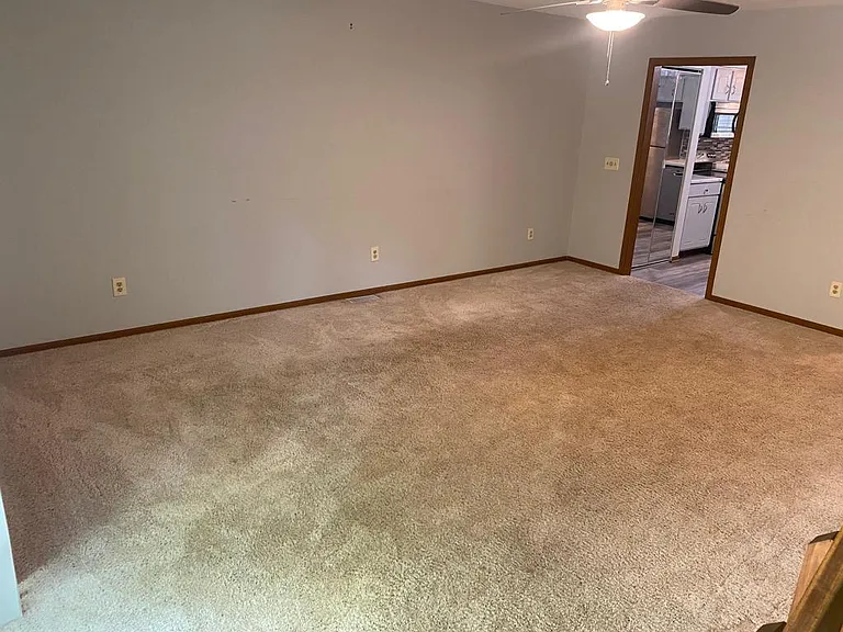 2739 Sweetbriar Ct — Photo 11