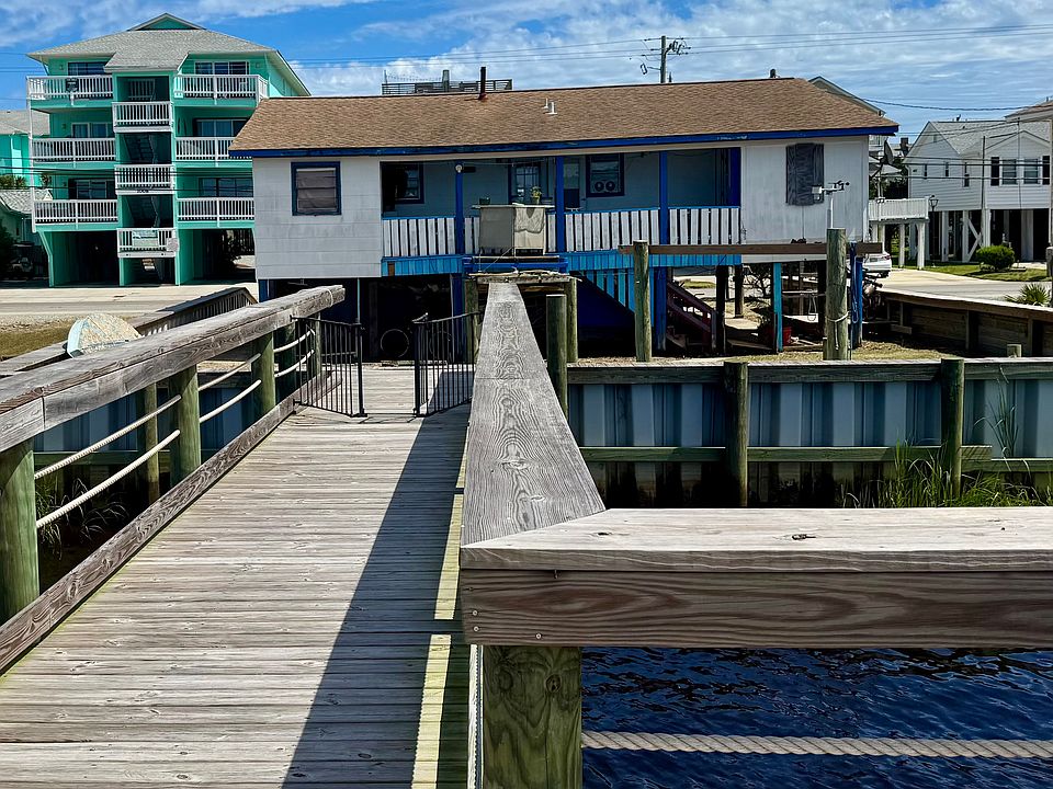 Waterfront Home on Canal Dr. CB
