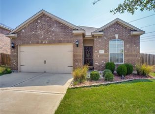 1124 Tacks Ln, Crowley, TX 76036