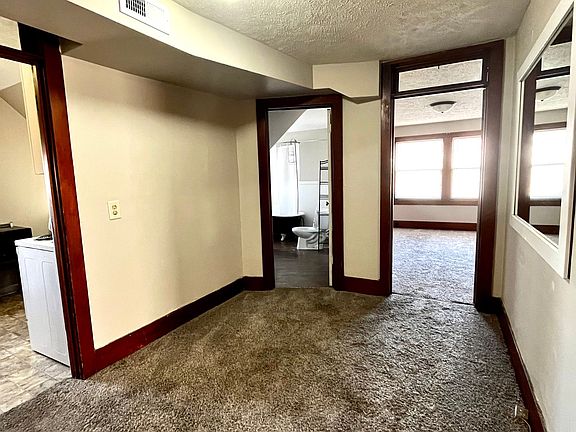 4th image of 1820 A St #4