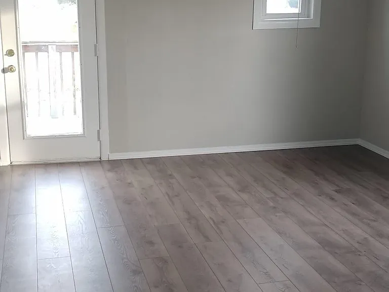 307 Garfield Ave — Photo 5