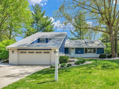 1912 Woodfield Rd, Champaign, IL, 61822