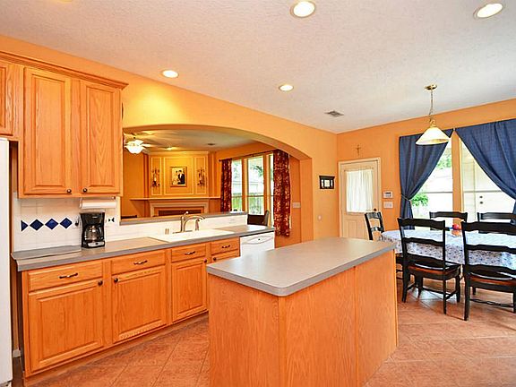 View to breakfast area.