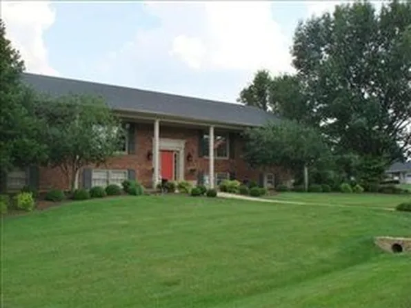 1877 Bahama Rd, Lexington, KY 40509