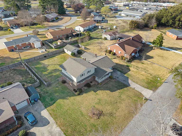4130 Terrace Dr — Photo 40