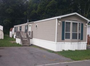 17 Maple Ln, Weedsport, NY 13166