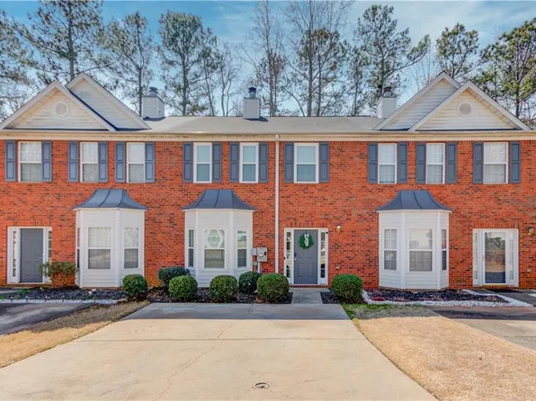 4734 Crawford Oaks Dr, Oakwood, GA 30566