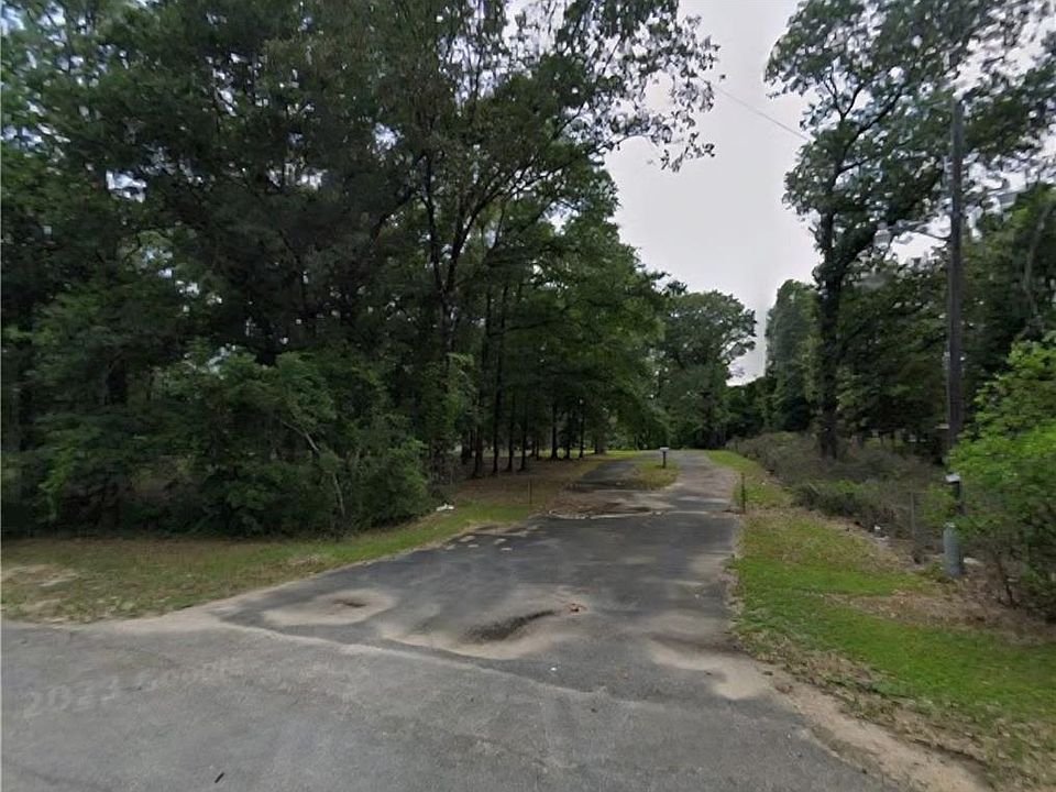 2nd image of 8841 Lott Rd