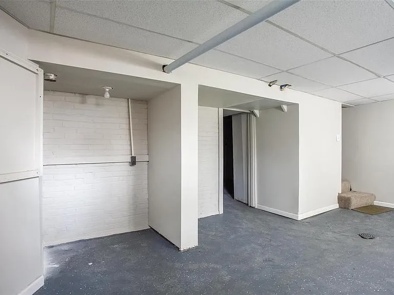 7045 Plymouth Ave — Photo 14