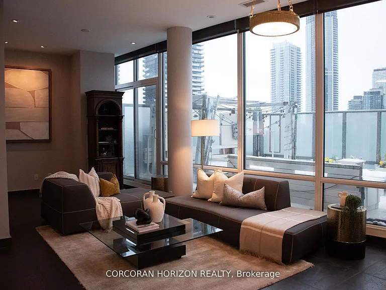 1 Market St #Penthouse 01 — Photo 10