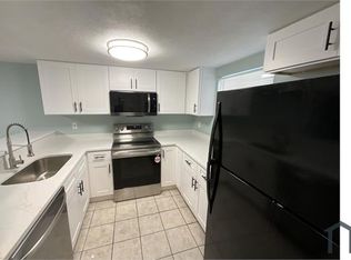 2027 Pine Chace Ct, Tampa, FL 33613
