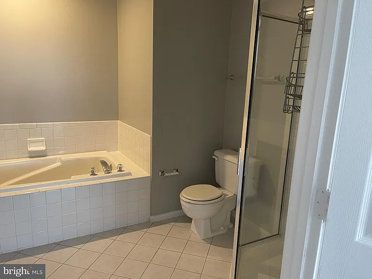 6 Marketree Ct — Photo 16