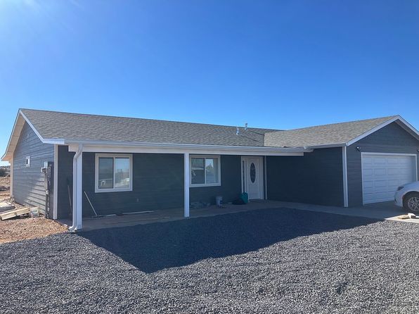 1125 W Mountain View Dr