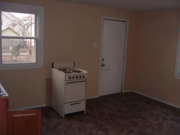 5th image of 1159 E 22nd Ave