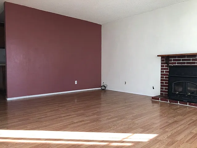 4 bed, 1200 sqft, $3,800 — Photo 2