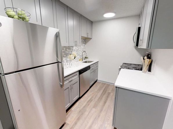 3030 S Bannock St #409