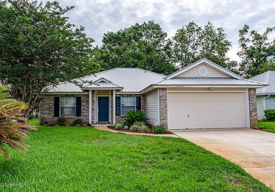 1st image of 1709 Chandelier Cir E