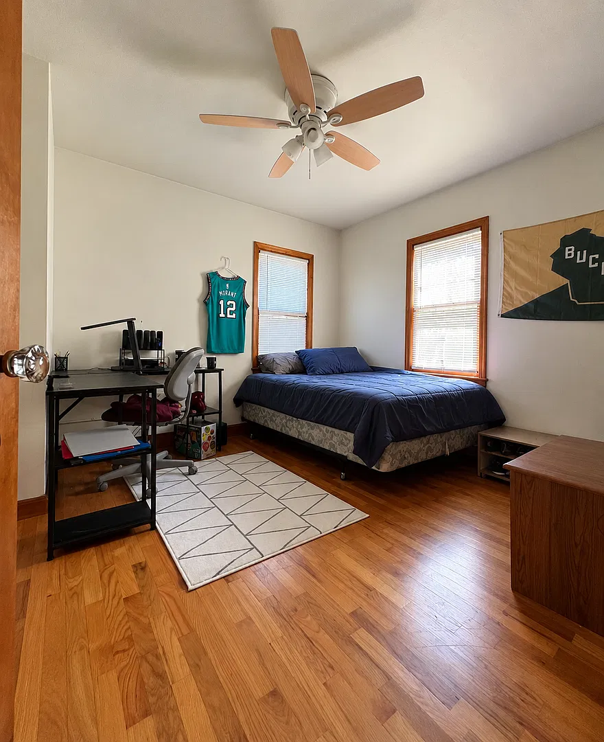 5 Bedroom House Close to UWL — Photo 4