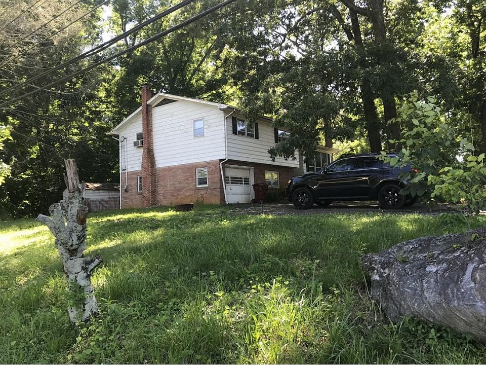 1st image of 1101 Woodside Dr