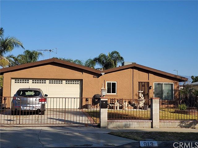 913 Johnston St Colton Ca Mls Ig Zillow