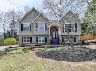 2355 Fair Oaks Ct, Cumming, GA 30040