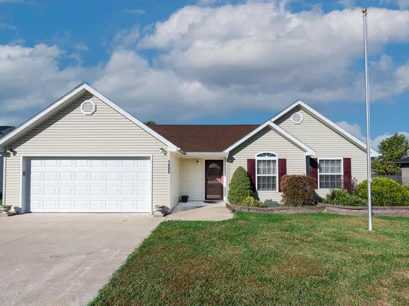 1805 Ronda Ct, Moberly, MO 65270