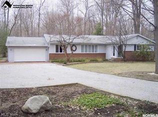 9048 Westwood Dr, Willoughby, OH 44094