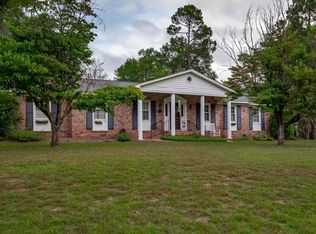 207 Leonard Cir, Camden, SC 29020