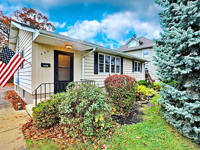 448 E Washington St, West Chicago, IL, 60185
