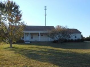 421 Etowah Dr, Byron, GA 31008