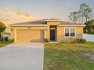 104 Carmelite Ave NW, Palm Bay, FL 32907