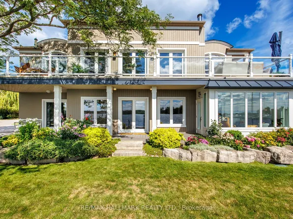 1275 Wharf St, Pickering, ON L1W 1A2