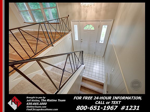 4th image of 22W261 Hackberry Dr