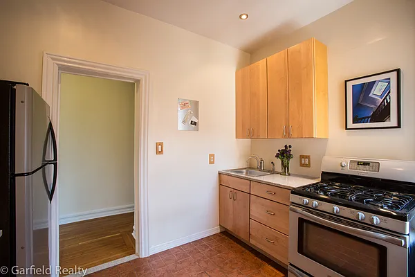 Sold by Garfield Realty  | media 9