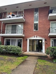10115 Old Orchard Ct Unit 302, Skokie, IL, 60076