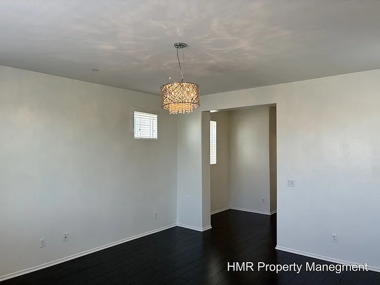 3129 E Mayacama Way — Photo 4