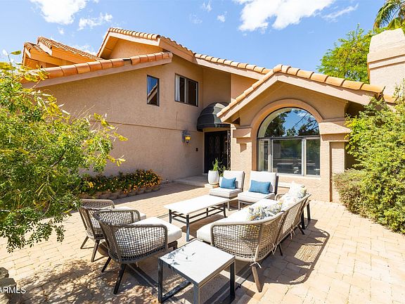 5th image of 9762 E Larkspur Dr