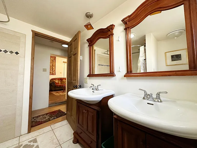 621 Tecolote St #1 — Photo 10