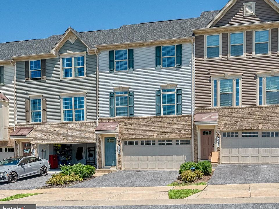 1st image of 7093 Kokanee Way
