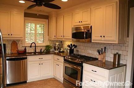 Wonder Kitchen : Custom cabinets - granite - GE Profile stainless appliances