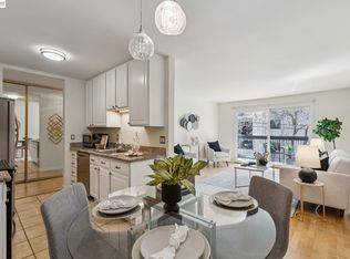 The Oaks, Oakland, CA 94611